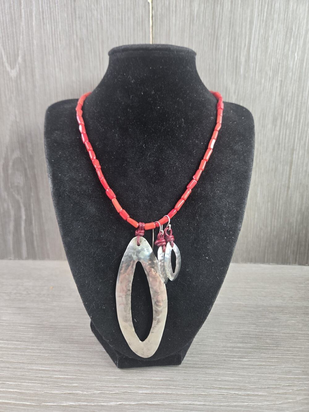 Silpada Hostess Only Coral Sterling 925 Necklace and Earrings N1167